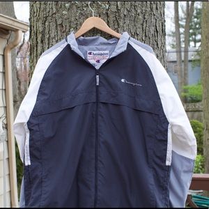 Vintage 2000’s Champion Jacket Size Large